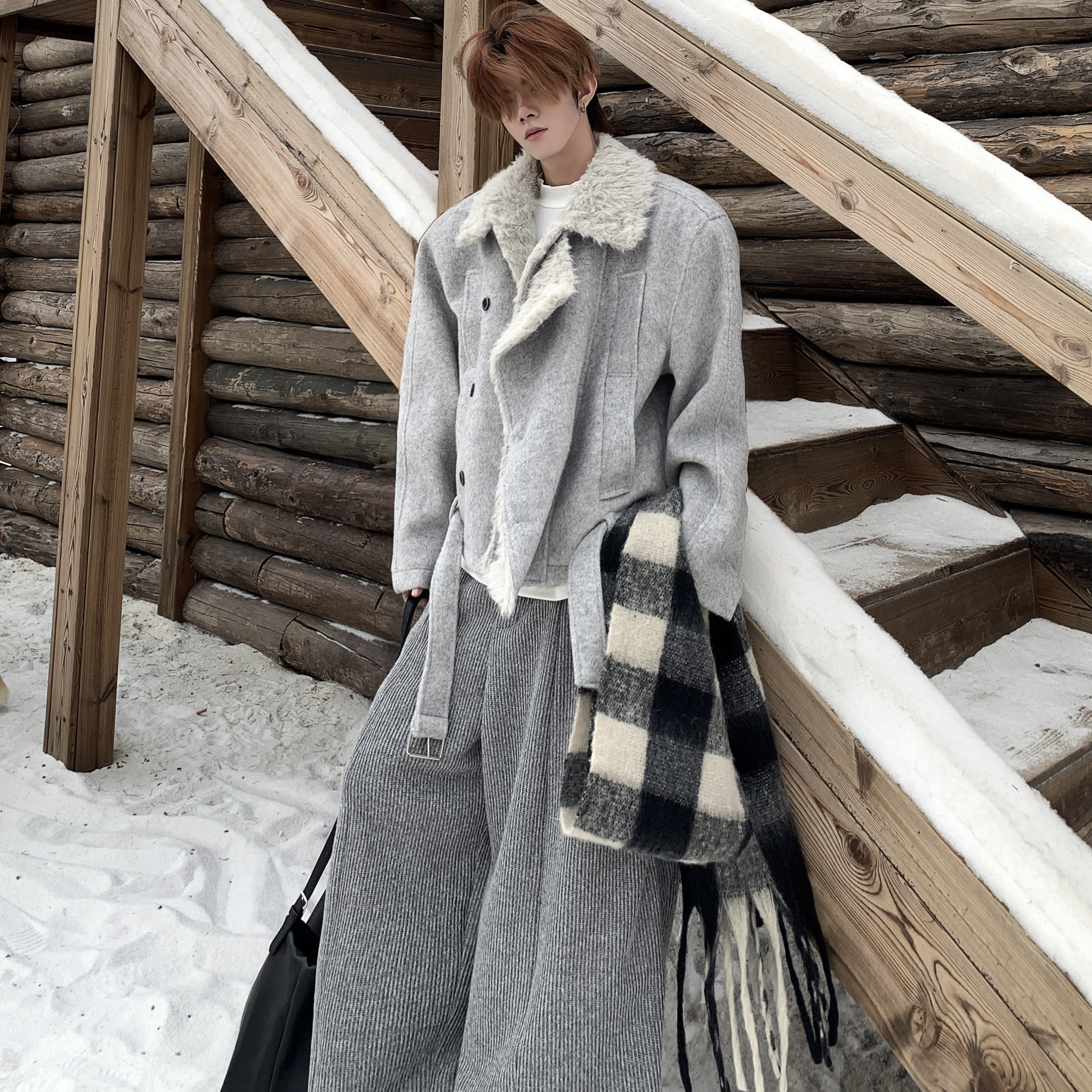 加厚羊毛座山雕夹棉毛呢短款外套