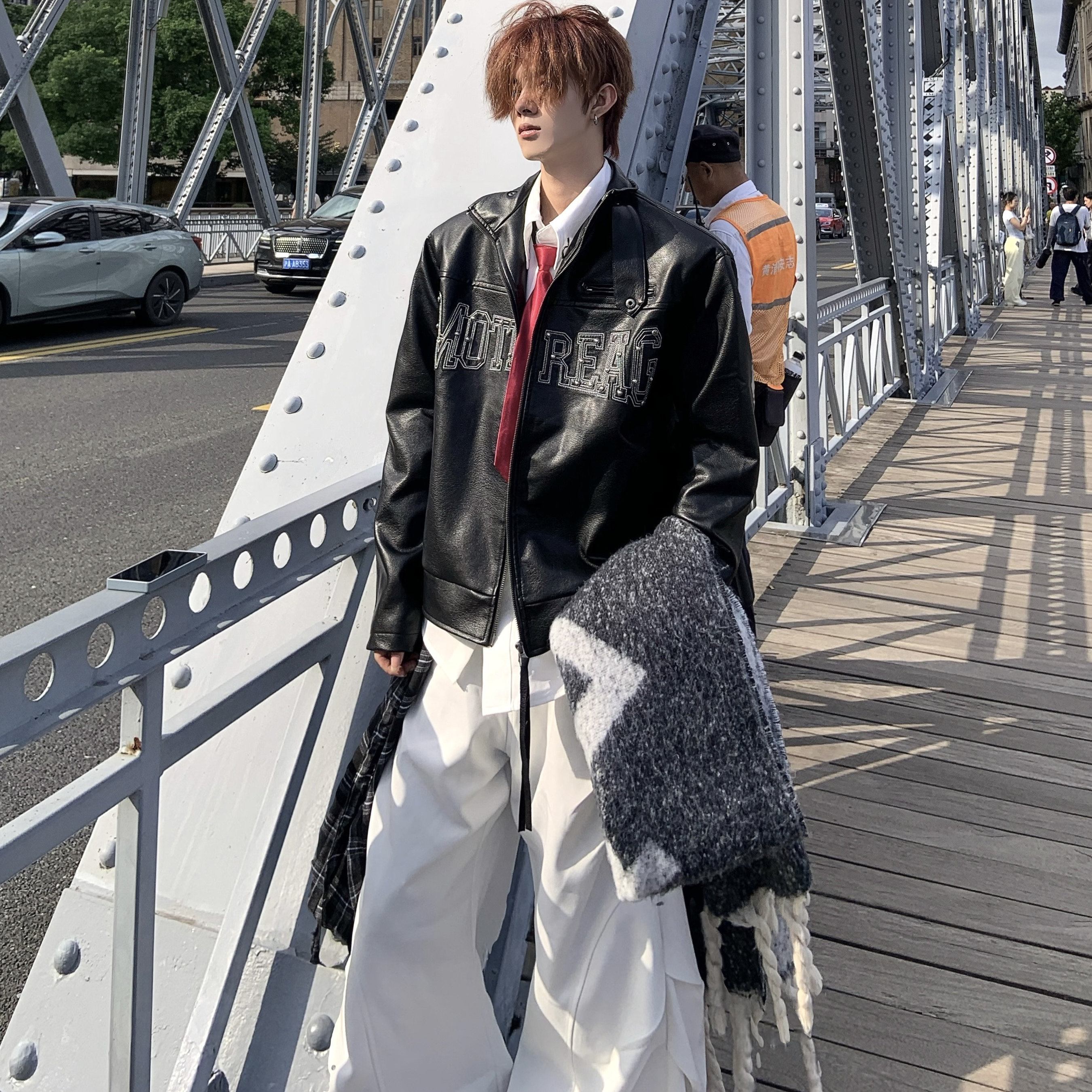 美式撞钉字母PU皮夹克男皮衣外套