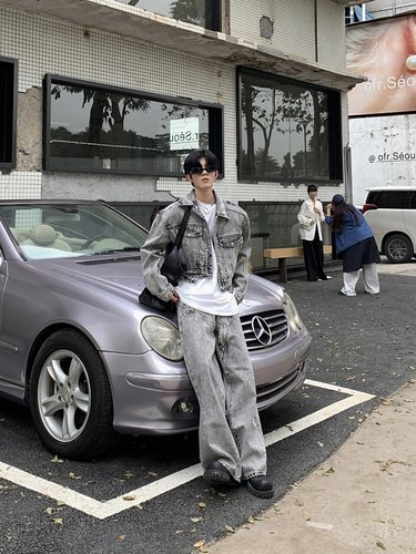 水洗做旧牛仔外套翻领夹克上衣