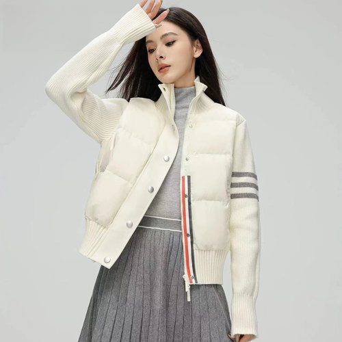 羽绒服冰飞短款轻薄羽绒服女款