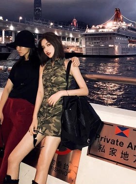 无袖连衣裙夏季女polo领辣妹风挂脖性感显收瘦连身短款迷彩服裙子