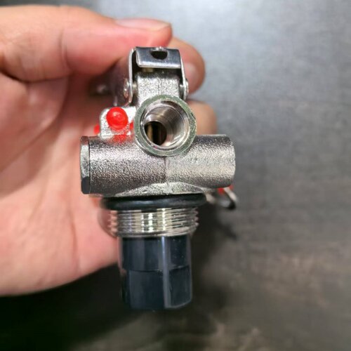 简易式不锈钢水基灭火器阀门 CE阀门 灭火器阀门 泄压阀水基阀门