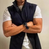 m²拒水科技棉 阿瞳木系列 120g 轻便保暖男女户外立领棉马甲背心