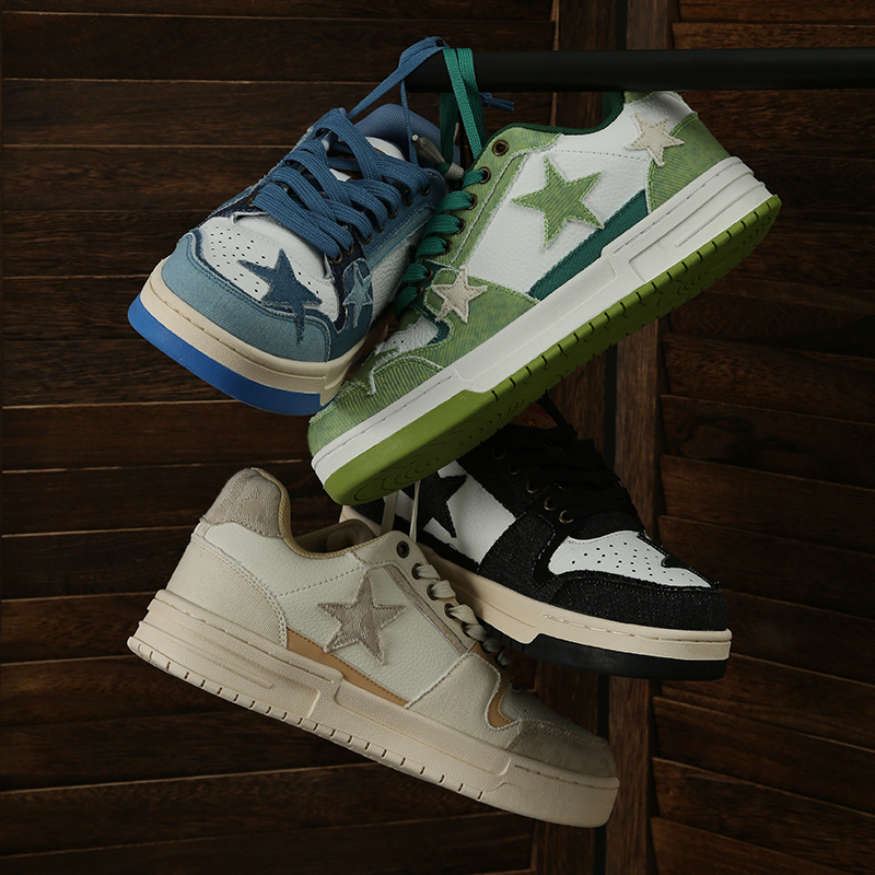 正确版！风靡限定！男女都有！头层牛皮！潮流星星运动鞋休闲板鞋