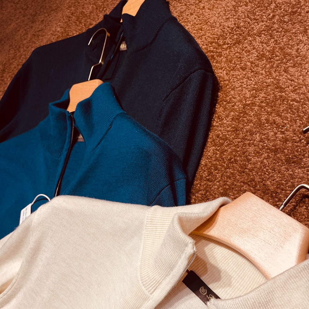 过万级 美丽诺羊毛+桑蚕丝 双开拉链 男士老钱风立领针织开衫毛衣