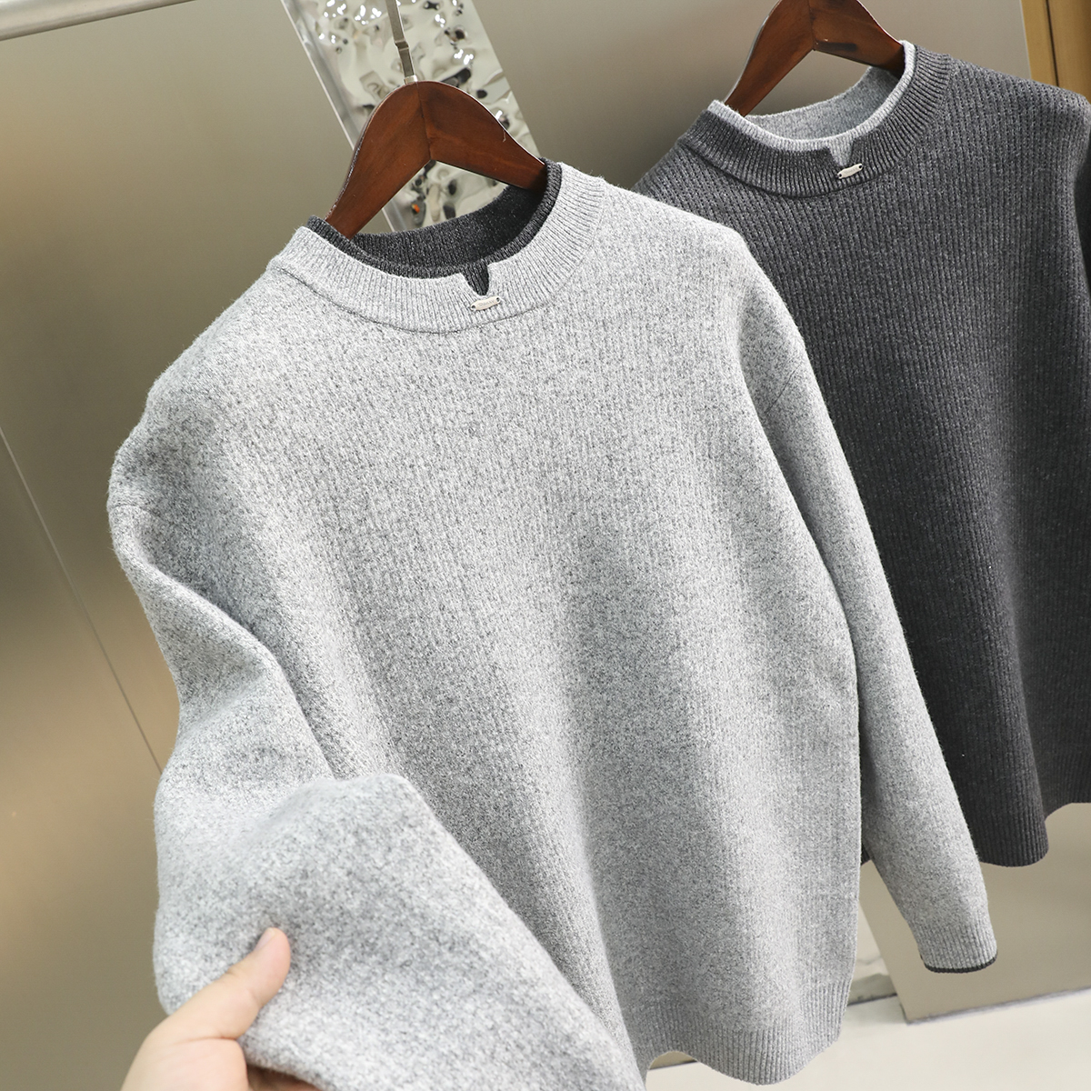 太舒服了！软糯细腻！加厚一体绒！冬季男士假两件圆领针织衫毛衣