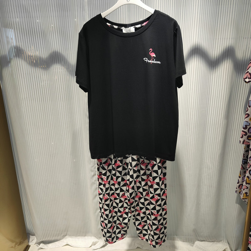 亲亲吾衣413657女生春夏火烈鸟格莫代尔棉短袖7分裤睡衣家居服