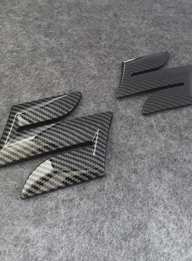 适用长安铃木维特拉天语SX4雨燕浪迪奥拓改装黑色前后中网车标志