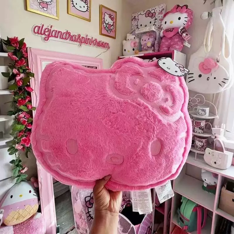 hellokitty抱枕靠枕车载腰靠毛绒公仔毛绒抱枕20cm房间生日礼物
