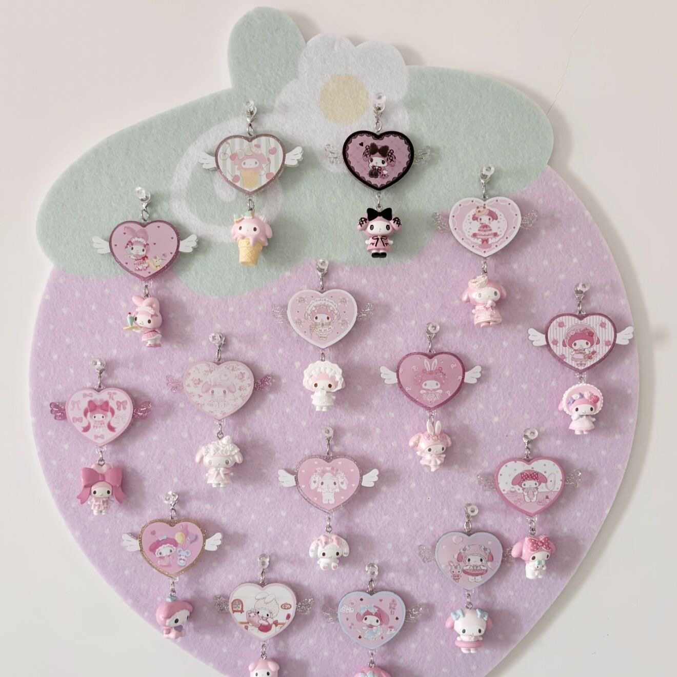 新款高颜值草莓毛毡板异形免打孔留言板卧室展示少女心装饰收纳,文具电教/文化用品/商务用品,软木板/照片板/毛毡板,淘宝优惠券,粉丝福利购,淘宝优惠卷