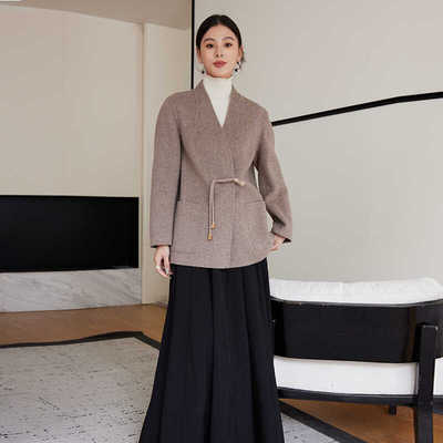 双面羊绒毛呢外套羊毛短款