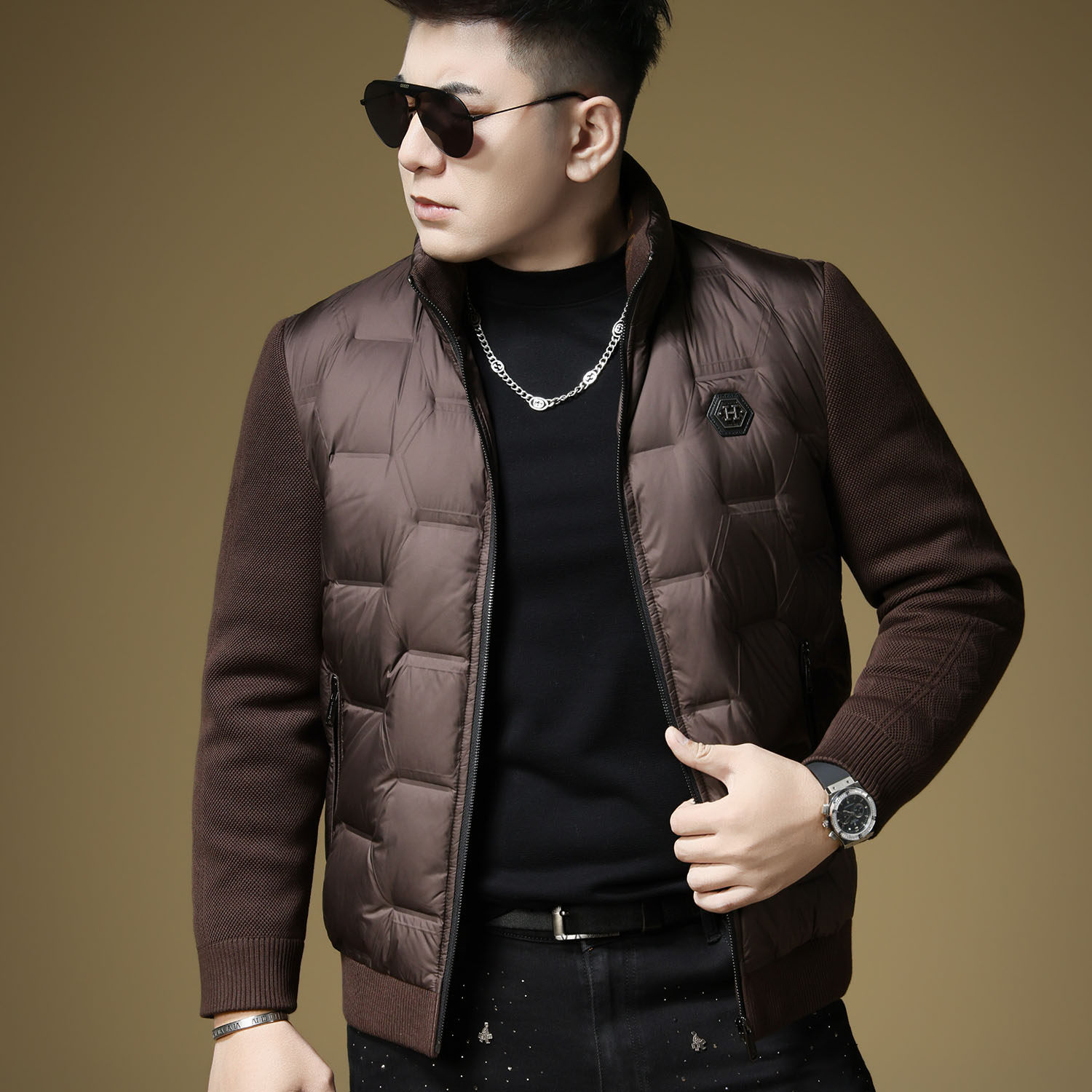 欧洲站立领拼接羽绒服男士2026新款冬季针织袖白鸭绒修身保暖外套