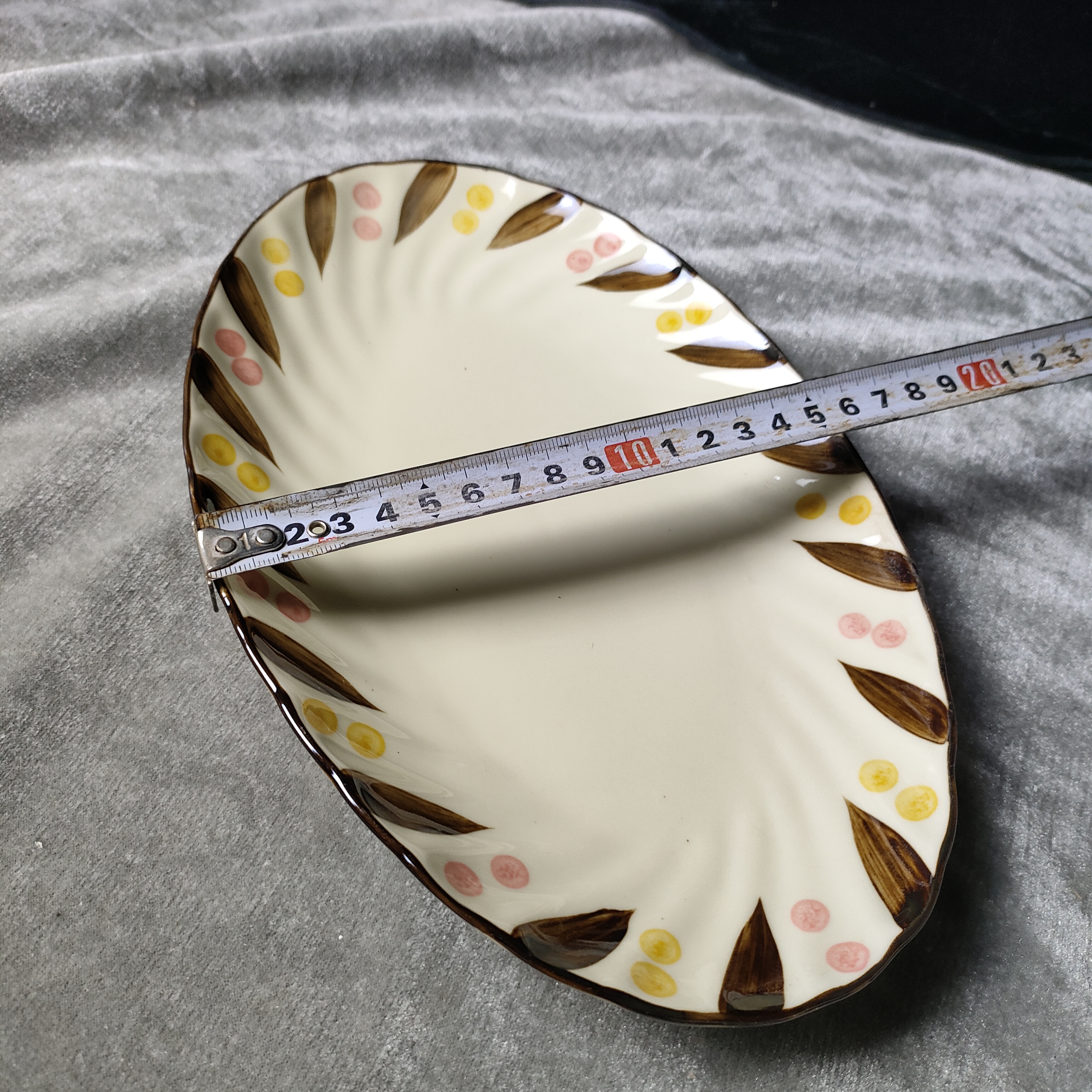 外贸出口手绘老瓷盘子，实物如图，微瑕介意勿拍满20包邮