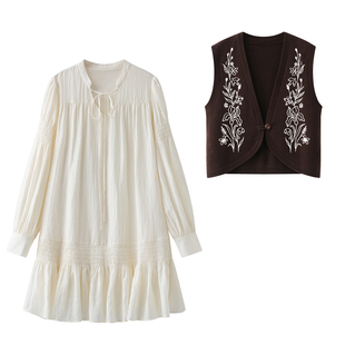 彩系~明星同款2026春季新款波西米亚系带时尚气质马甲长袖连衣裙