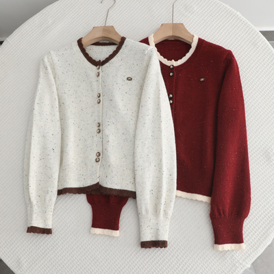 影系~法式圆领白色针织开衫2025秋装新款毛衣外套慵懒风复古上衣