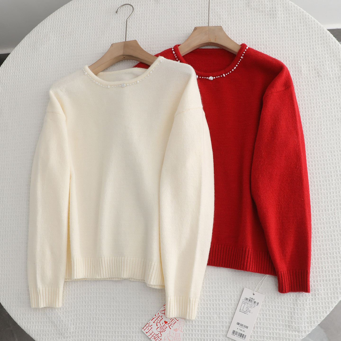 檬系~2025冬季新款气质温柔风珍珠领设计感红色针织套头上衣毛衣,女装/女士精品,毛针织衫,淘宝优惠券,粉丝福利购,淘宝优惠卷