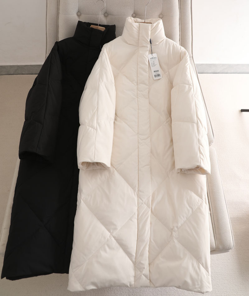 伊家~气质简约菱格直筒茧型羽绒服2023冬季新款加厚鹅绒保暖外套