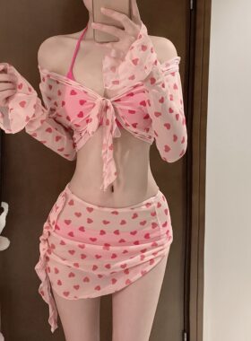 显白少女分体比基尼四件套纯欲风