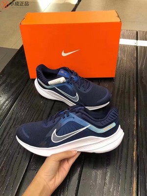 耐克男子春夏透气跑步鞋