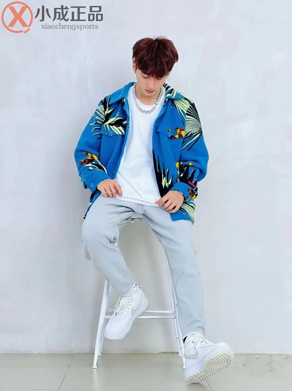 耐克男子羊羔绒夹克外套