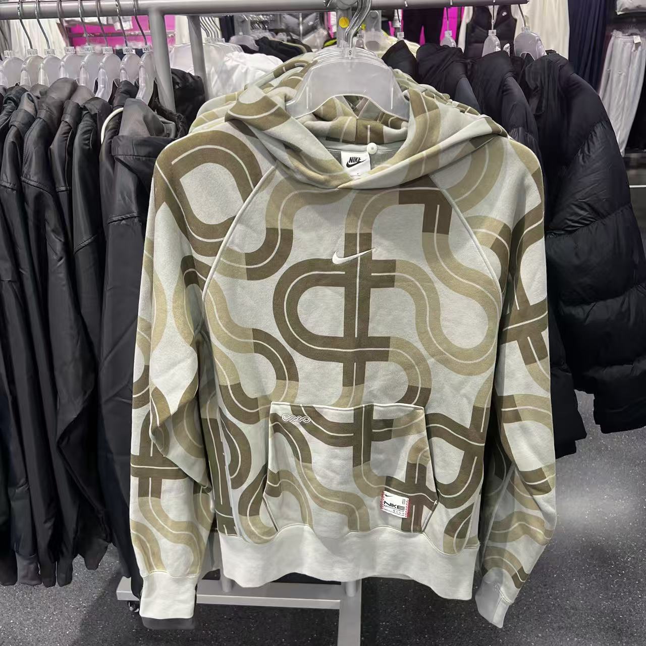 耐克新年男限定加绒连帽套头卫衣