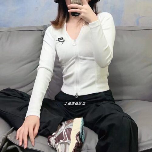 耐克女子V领鱼骨上衣紧身长袖T恤