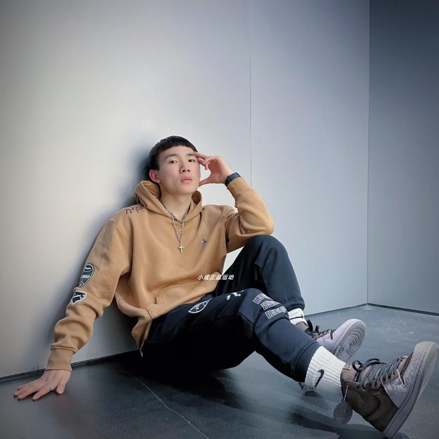 耐克Nike Air Jordan男女秋冬加绒连帽套头卫衣 FN4617-010-231