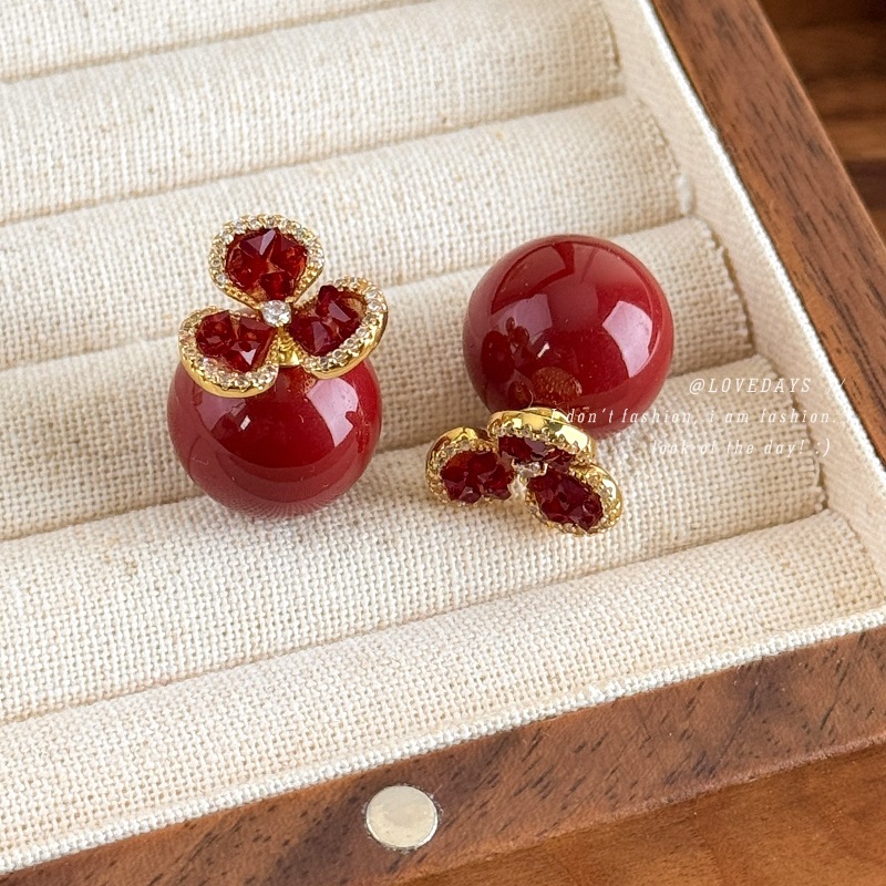 红色锆石花朵珍珠耳钉