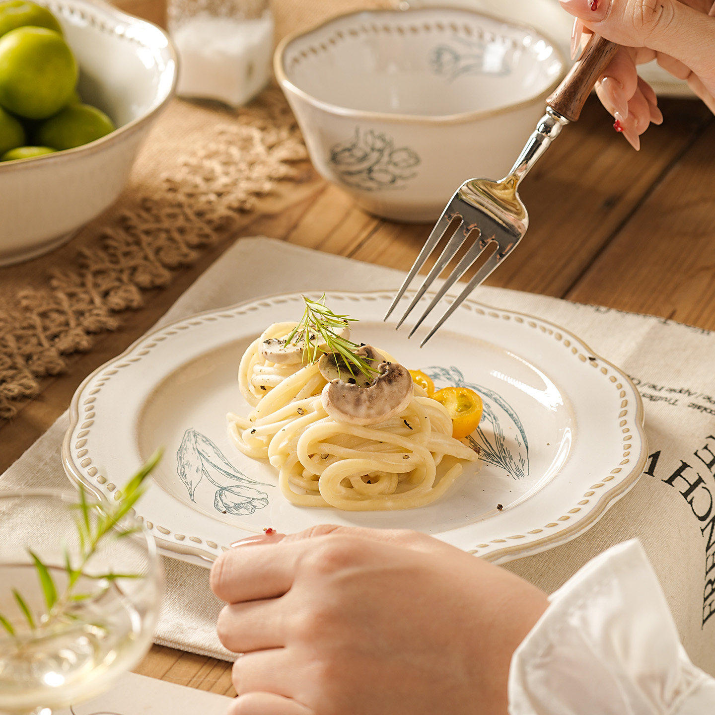 ins西餐意面盘陶瓷餐具盘子菜盘家用2026新款高级感深盘商用沙拉,餐饮具,盘,淘宝优惠券,粉丝福利购,淘宝优惠卷