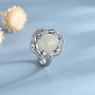 2021年新款 S925纯银镶天然和田白玉花朵戒指女欧美复古高级感指环