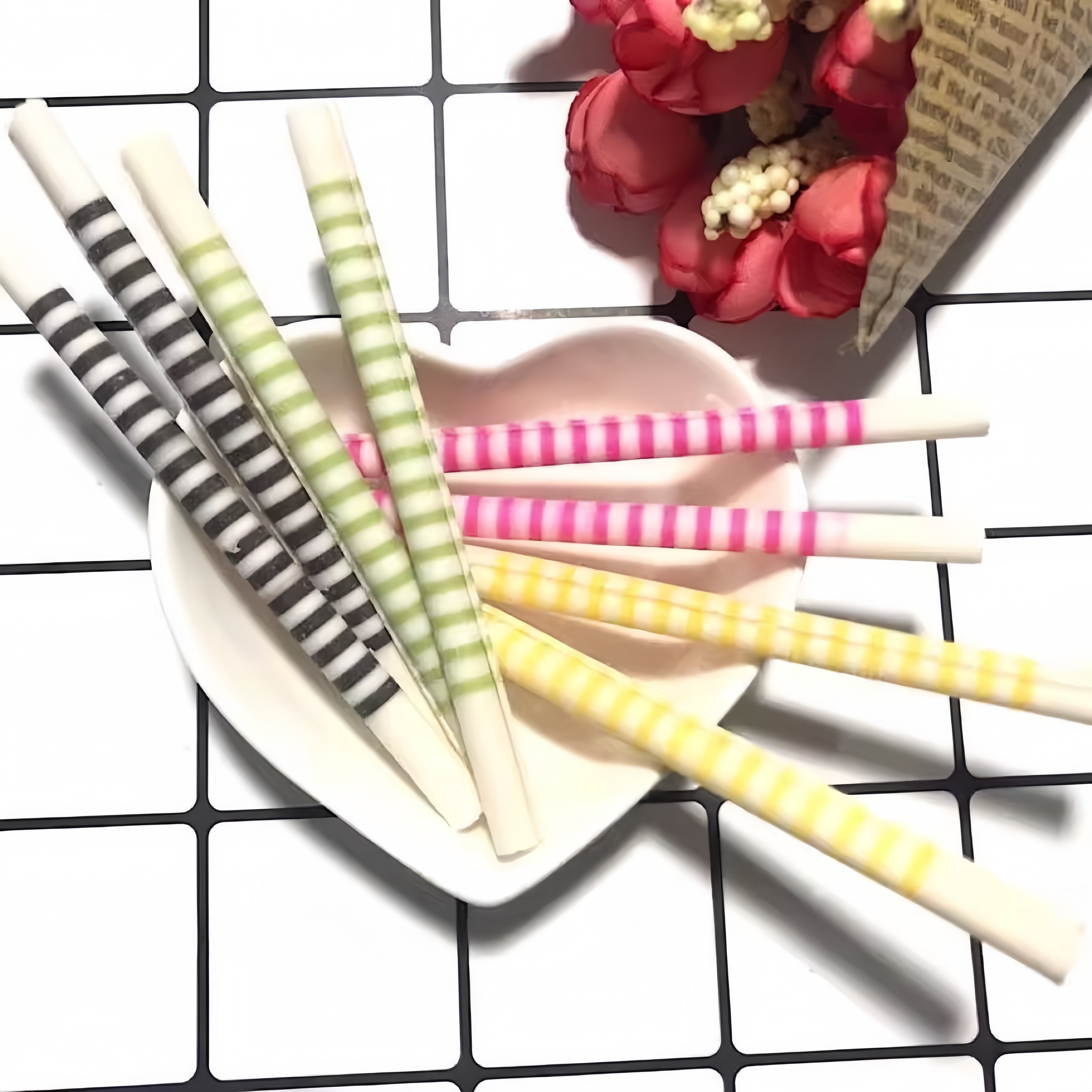 蛋糕手工巧克力彩色烟棒装饰diy代可可西点烘培烟棒鸡蛋烟卷长条