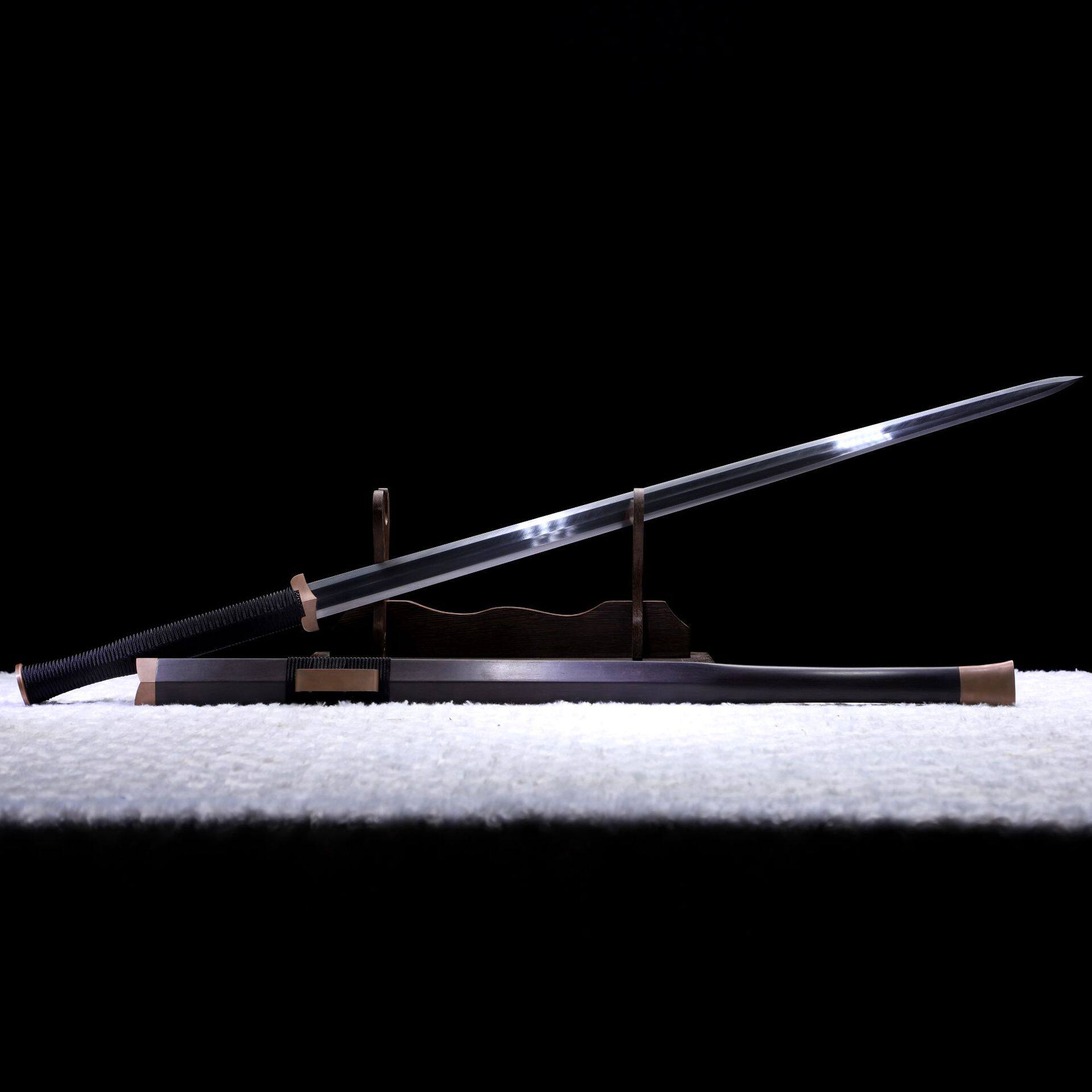 龙泉市刀剑素装羽毛纹春秋硬剑八面防身汉剑冷兵器未开刃