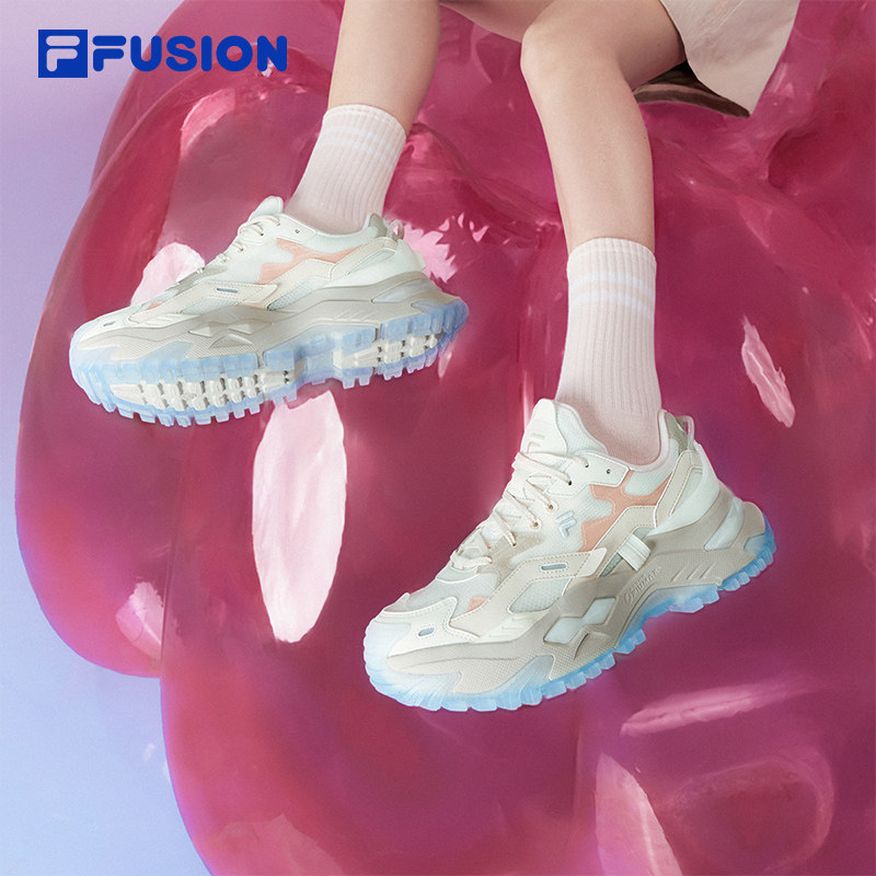 FILA FUSION斐乐潮牌女鞋BIANCO硬糖鞋夏季款休闲鞋渐变复古跑鞋
