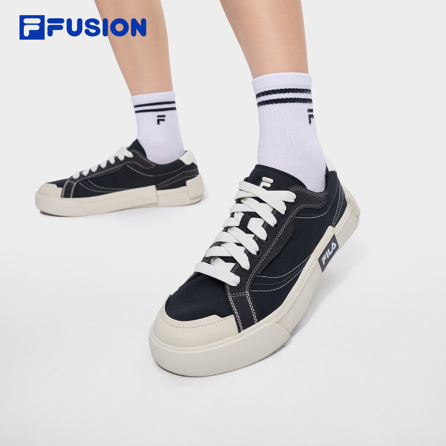 FILA FUSION斐乐帆布鞋男子板鞋2026夏季新款透气轻便
