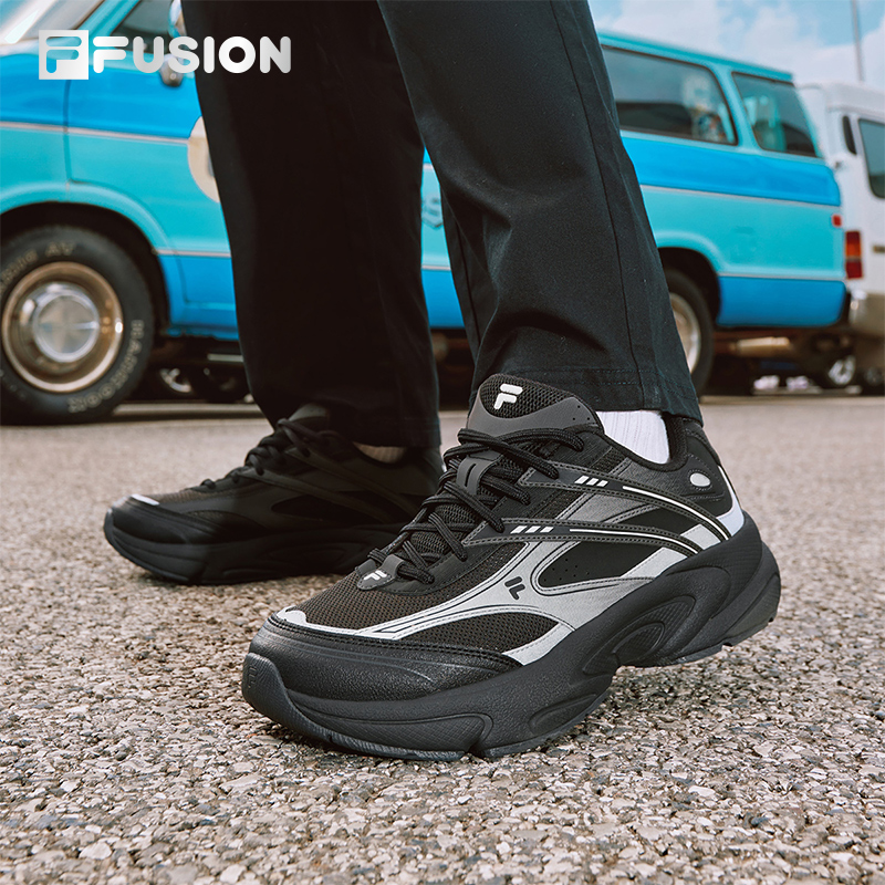 FILAFUSION斐乐情侣复古跑步鞋