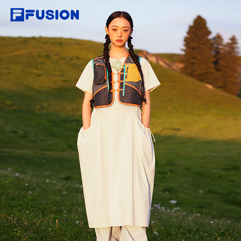 FILAFUSION斐乐潮牌连衣裙