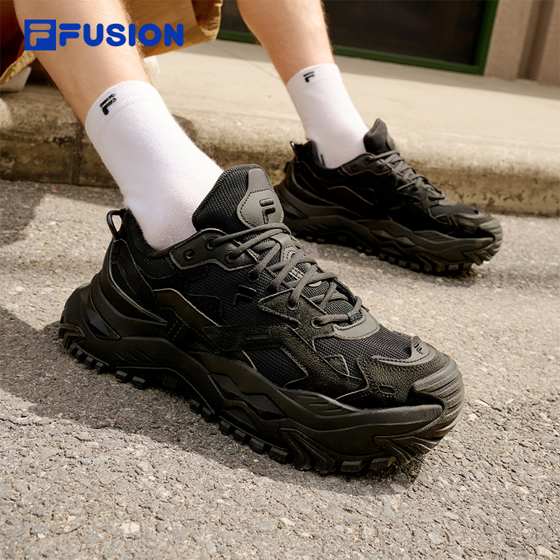 硬糖男鞋FILA FUSION斐乐老爹鞋夏黑武士厚底增高黑色休闲运动鞋