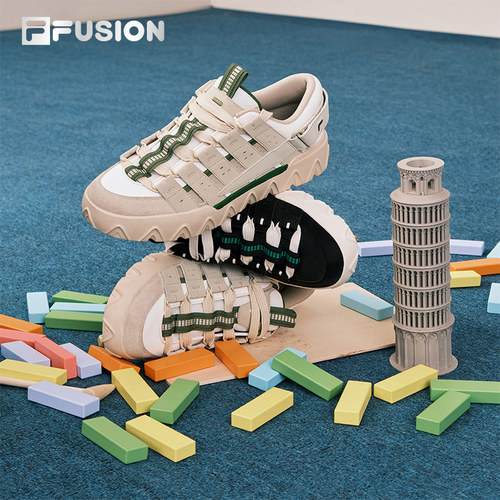 FILAFUSION情侣厚底休闲板鞋