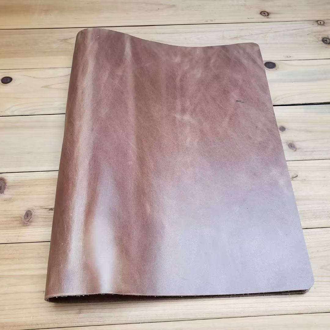 浅棕色头层牛皮笔记本a4 30孔活页真皮记事本手账本