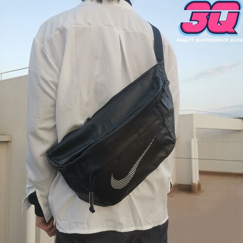 耐克nike王一博同款男女运动腰包