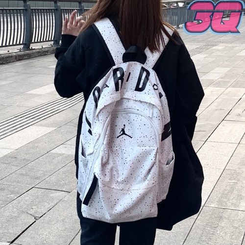 JORDAN大容量男女情侣学生书包