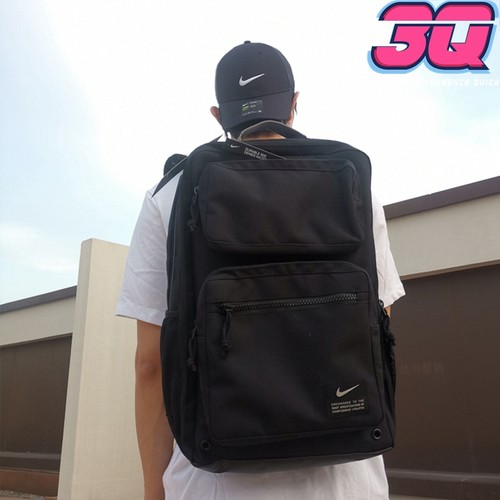 nike耐克气垫双肩背包电脑包书包