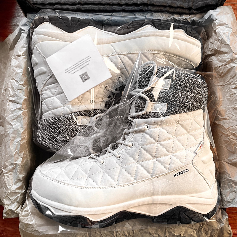 加拿大户外刂大鹅雪地靴男士