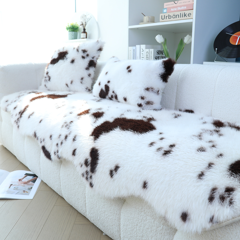 仿狐狸毛沙发垫防滑加厚高级感