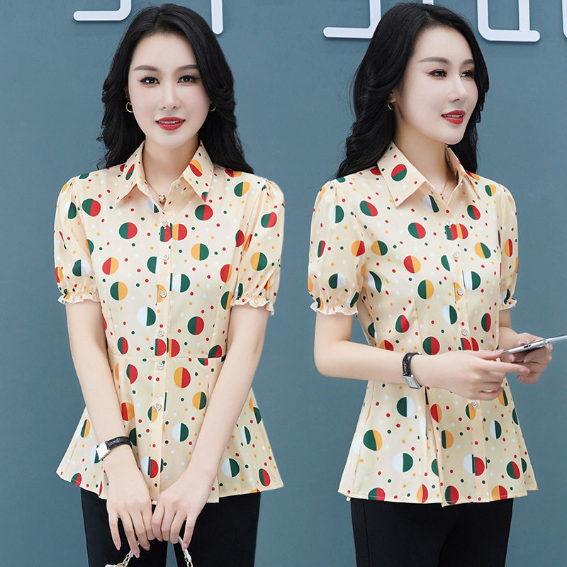 2026夏季新款女士印花短袖衬衫大码洋气妈妈装百搭显瘦减龄雪纺衫