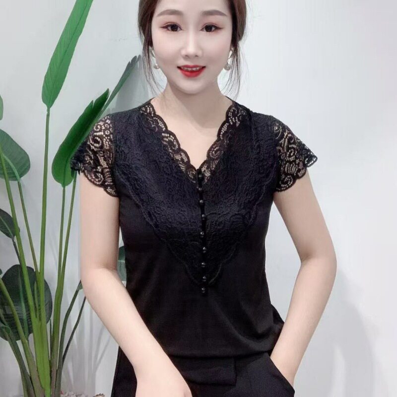 2026夏季新款蕾丝V领无袖气质显瘦遮肉无袖打底短款t恤女洋气上衣