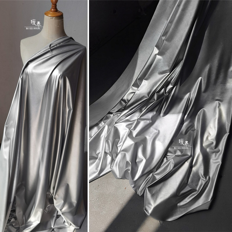pu皮革宇航星际银皮布 设计师人造皮革 皮裤连衣裙设计服装面料