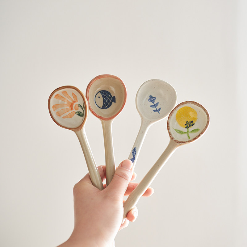 肆月日式卡通陶瓷勺子小可爱家用儿童宝宝调羹早餐喝汤饭勺高颜值