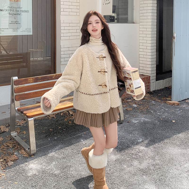 新款,蝴蝶结扣羊羔毛外套091A-8856p185k258,女装皮草,浙宝091A 新款,蝴蝶结扣羊羔毛外套091A-8856p185k258,女装皮草,浙宝091A