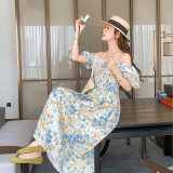 法式复古方领碎花连衣裙女夏季新款设计感小众收腰显瘦气质长裙子，女装连衣裙，浙宝091A